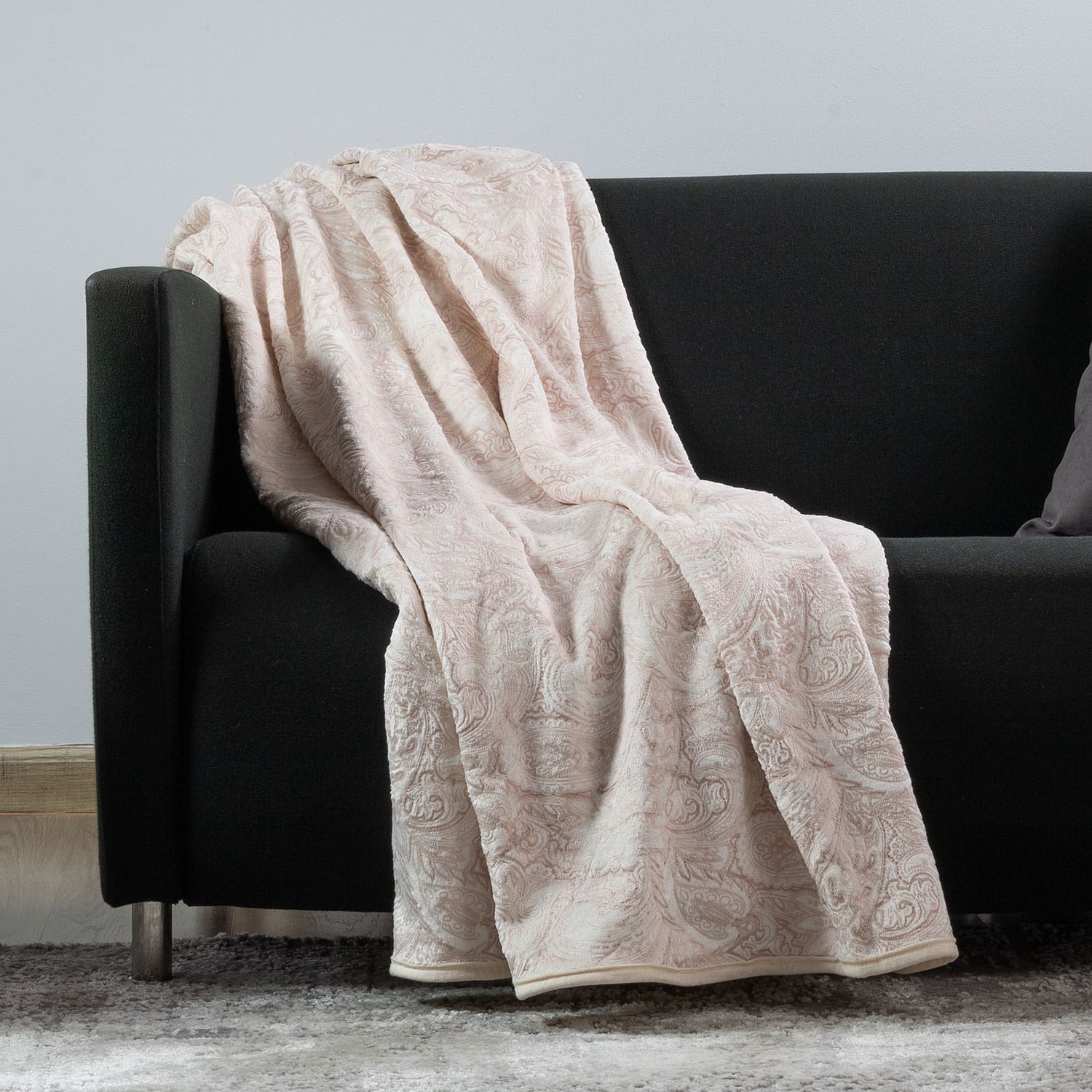 Plush Throws Cream & Dusty Pink Plush Throws Cream & Dusty Pink
